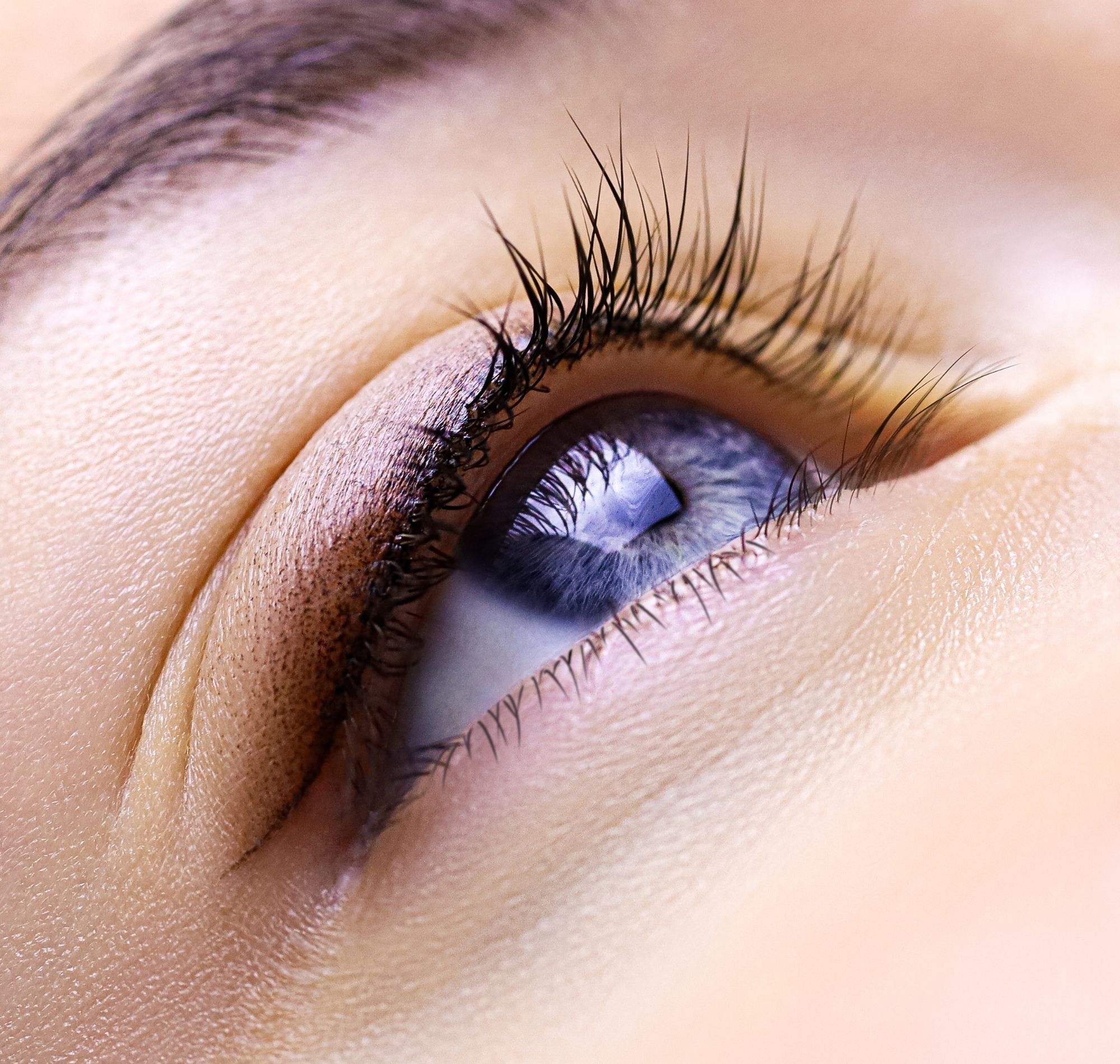 Permanent Make-up Eyeliner im Kosmetikstudio Si Bella Bielefeld