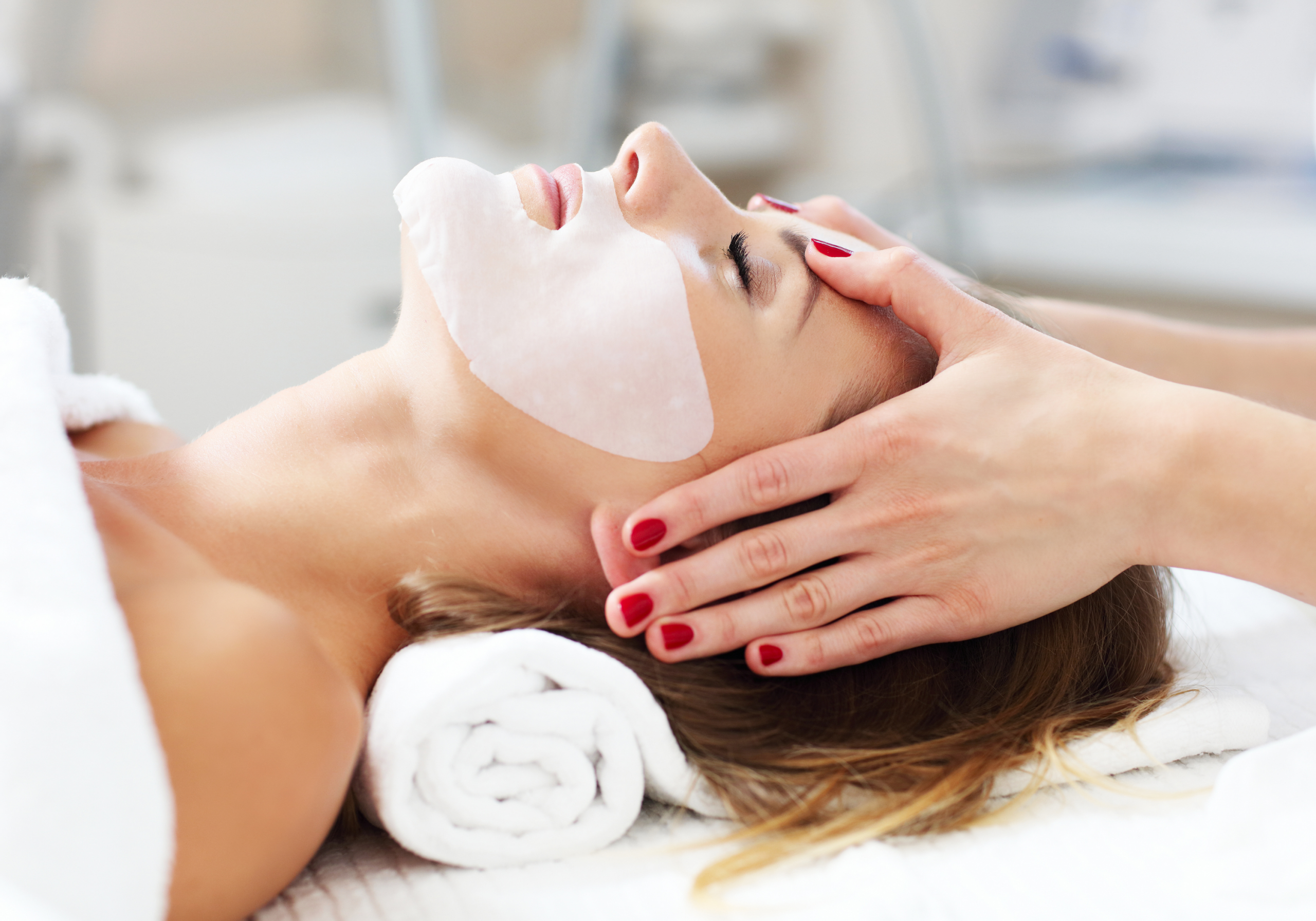 BRIGHTENING RADIANCE Whitening Behandlung im Kosmetikstudio Si Bella, Bielefeld